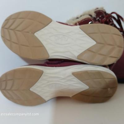 2 Women's Shearling-Lined Red Suede Shoes – Size 8.5M