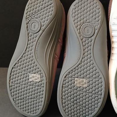 2 Women’s Comfort Slip-On Shoes – Revitalign & Spenco – Sizes 8.5B & 9B