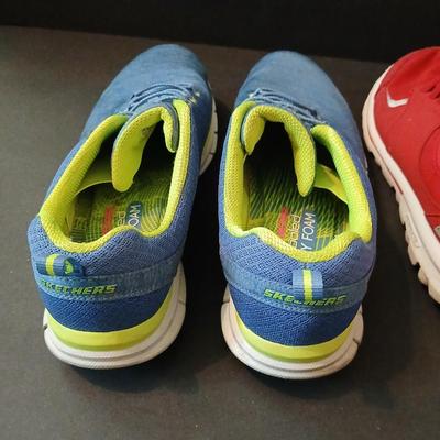 Skechers Women's Athletic Shoes – Size 8.5