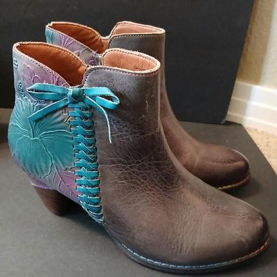 Ankle Booties – Vince Camuto & L’Artiste by Spring Step – EU 39