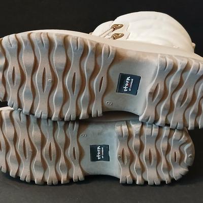 Storm by Cougar Women’s Snow Boots – Size 9