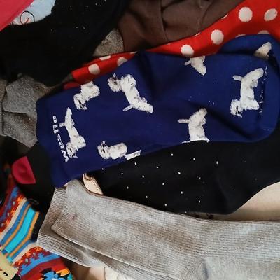 Fun & Cozy Women’s Socks – Assorted Styles & Prints