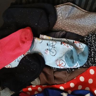 Fun & Cozy Women’s Socks – Assorted Styles & Prints