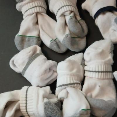 Athletic & Crew Socks – White & Dark Assorted Lot (15+ Pairs)
