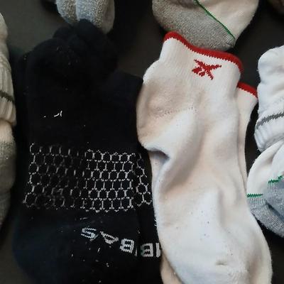 Athletic & Crew Socks – White & Dark Assorted Lot (15+ Pairs)