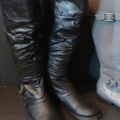 Women's Tall Boots in Black and Gray