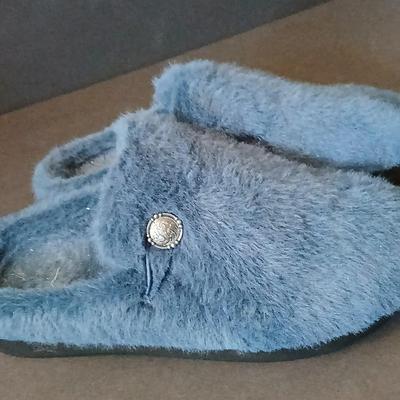 Two Pairs of Women's Footwear: Naot and Alegria