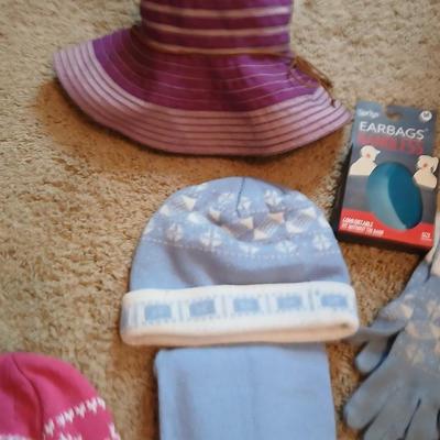 Winter Hats, Scarves, and Gloves Set