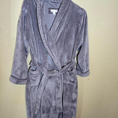 Women's Cozy Comfort Spa Set – Robe, Slippers, & Lavender Bath Gift Box