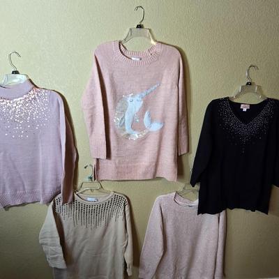 5 Women's Sweaters by Juicy Couture, Lauren Conrad, and More