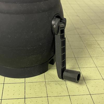 Wind-Up Camping Lantern with Phone Speaker jack