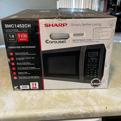 Sharp Carousel Countertop Microwave Oven