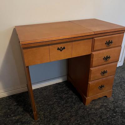 Expandable Wood Sewing Desk with Storage Drawers