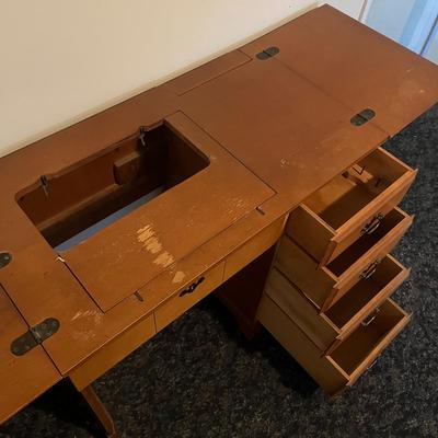 Expandable Wood Sewing Desk with Storage Drawers