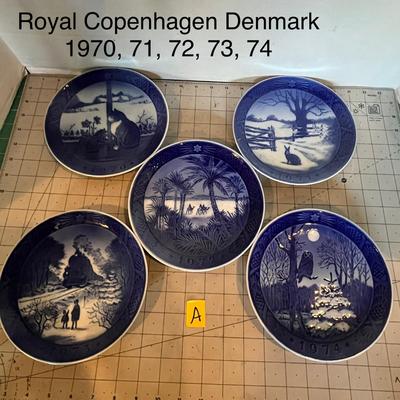Bing & Grondahl Royal Copenhagen Christmas Plates ““ (1970““1974) ““ Set of 5(A)