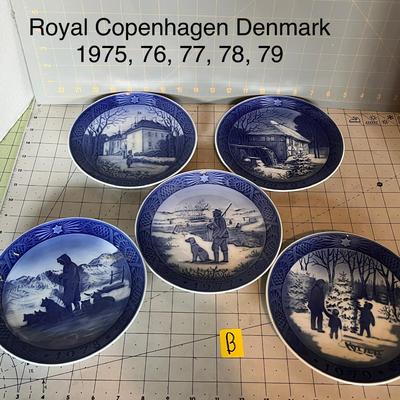 Bing & Grondahl Royal Copenhagen Christmas Plates ““ (1975““1979) -Set of 5(B)