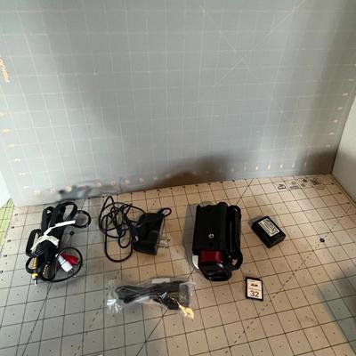 Samsung Flash Memory SD Camcorder Bundle