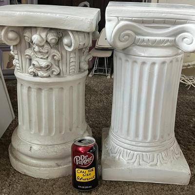 Set of 2 Decorative Pedestal Columns