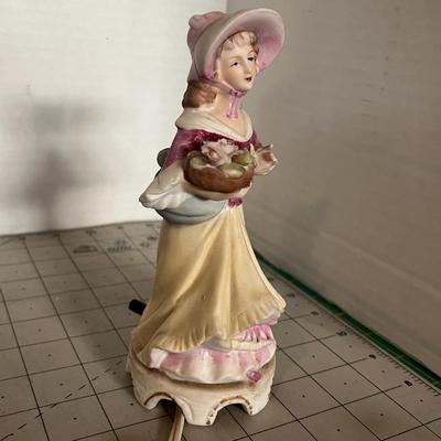 Vintage Porcelain Lady Figurine Night Light