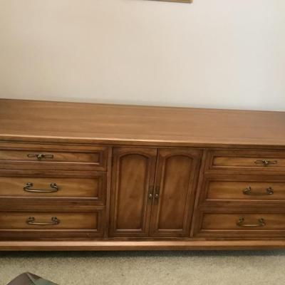 $395 Mid-century modern White Furniture Co. dresser 31"H 72"L 19" depth