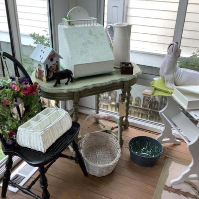 $65 wooden green scalloped edge table 26"H 36"L 19"depth