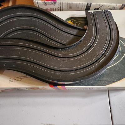 Afx Slot Cars Track and Accessories No cars or Trucks