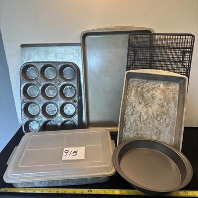 Metal Baking Pans
