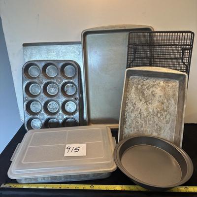 Metal Baking Pans