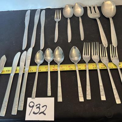 Silverware Lot