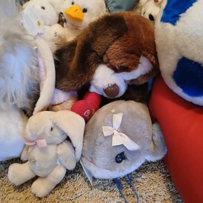 Plush Animal Lot with Moose Rug - Moose rug and a Bunch of friends!