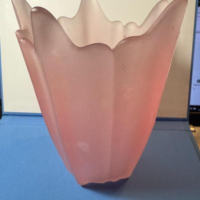 Vintage PINK SATIN Viking Art Glass Fan Vase 7.50" Tall Frosted w/Sticker as Pictured.