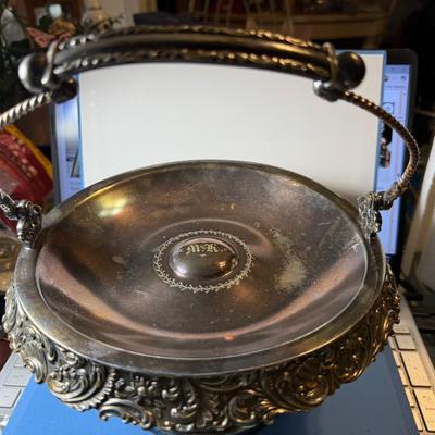 Vintage/Antique "MERIDEN B-COMPANY" Quadruple Plate Serving Pedestal Tray w/Handle in Good Condition but Monogramed as Pictured.