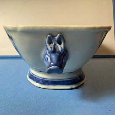 ANTIQUE Canton Ware Porcelain Boar's Head Serving Dish 7"L Qing 19th C. Tureen w/Some Stress Cracks as Pictured.