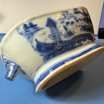 ANTIQUE Canton Ware Porcelain Boar's Head Serving Dish 7"L Qing 19th C. Tureen w/Some Stress Cracks as Pictured.