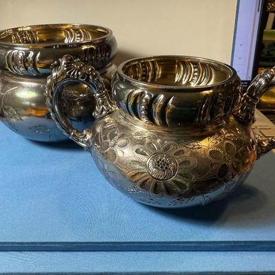 2-Vintage/Antique "MERIDEN B-COMPANY" Quadruple Plate Serving Pieces in Very Good Preowned Condition as Pictured.