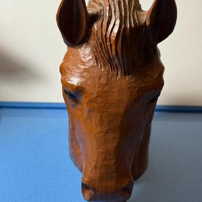 Vintage Red Mill Horse Tucked Head 6" Wooden/Resin Composition Dated 1990 Horse Head in VG Preowned Condition.