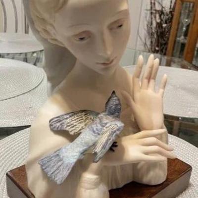Vintage Cubis Porcelain "Madonna with Bird" 1956/57 on a Base - 11" Tall in VG Preowned Condition.