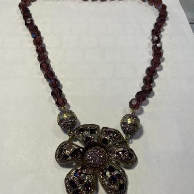 "HEIDI DAUS" New Never Worn Fashion Crystal Bead 21.5" Necklace w/Pendant as Pictured.