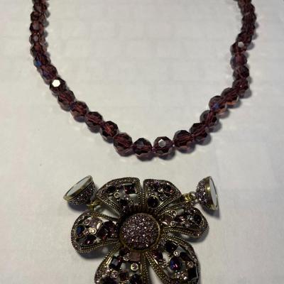 "HEIDI DAUS" New Never Worn Fashion Crystal Bead 21.5" Necklace w/Pendant as Pictured.