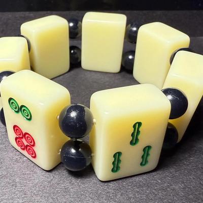 Vintage Chinese/Asian Mahjong Seven Tiles Stretch Bracelet in VG Preowned Condition as Pictured. (Approx. 1" Wide)