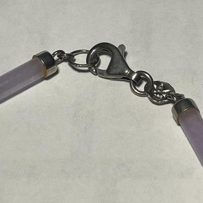Vintage Dainty Preowned Sterling Silver Lavender Jade Tub Necklace 17" Long in Good Preowned Condition.