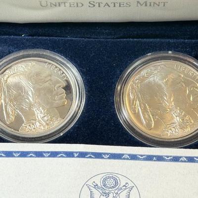 2001 Smithsonian American Buffalo 2-Coin Proof & UNC Silver Dollar $1 Set in Original Packaging w/Paper.
