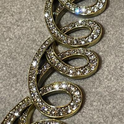 HSN's Heidi Daus Designer Clear Diamond Swarovski Crystal Swirl Statement Adjustable Necklace with Ivory Color Faux Pearls NIB as...