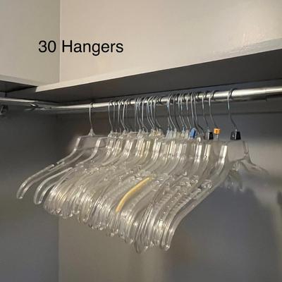 30 Hangers with Metal hooks