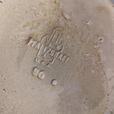 Pfaltzgraff Brown Drip Bean Pot & Ladle (K)