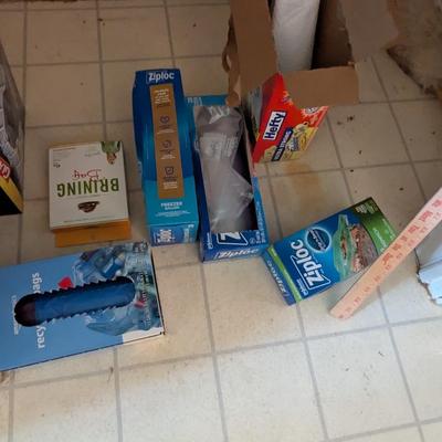 Assortment Of Laundry Supplies (UR)