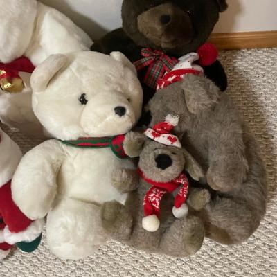 Holiday stuffies