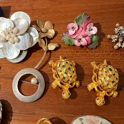 Big Lot Brooches Pins - Vintage, Austria, Limoges, Rhinestone, Statement, Enamel, Pewter