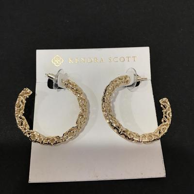 Kendra Scott, Maggie, medium hook earrings