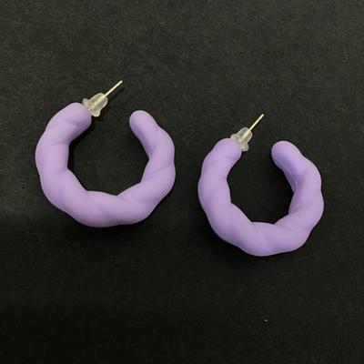 Cute pastel purple hoop chunky earrings